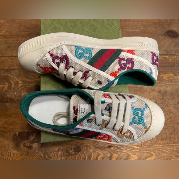 Gucci children’s 1977 embroidered monogram sneakers - Picture 3 of 6
